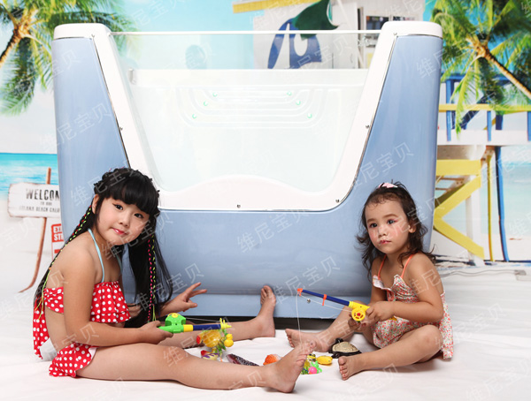 維尼寶貝透明浴缸