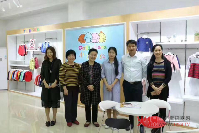 �V�|ʡ�Ћ�ͯ�f(xi��)��(hu��)����A��(hu��)�L(zh��ng)�W�R��ͯ�������ָ��(d��o)