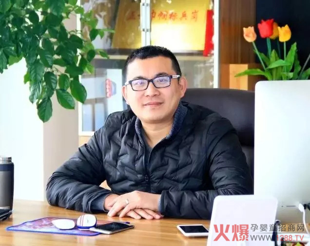 ���K����ͨ���S������cĸ���ИI(y��)���R����֪������