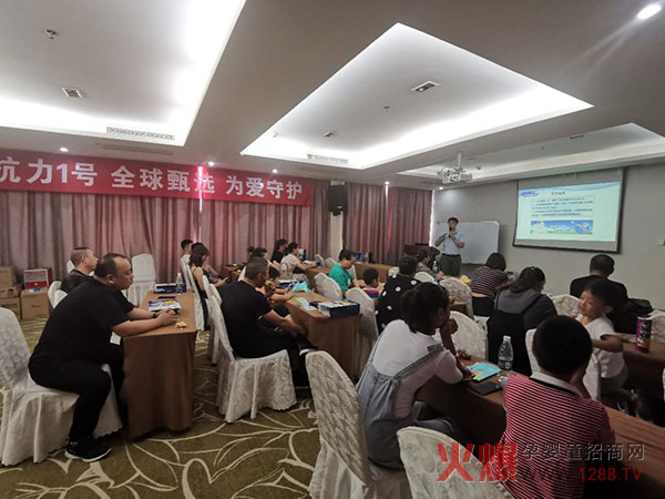 ����ը���������������1̖���B�Ƹ���Ʒ��Ӗӆ؛���A�M�Y��