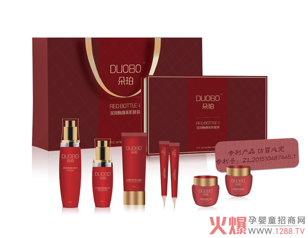 �o��ĸ���ИI(y��)�L(f��ng)��������Ʒ�Ƙsҫ���У��������D(zhu��n)�Юa(ch��n)�D�o(h��)�wƷ�Ј�