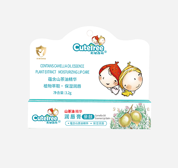 天使森林山茶油精華潤唇膏2.jpg 天使森林山茶油精華潤唇膏2.jpg