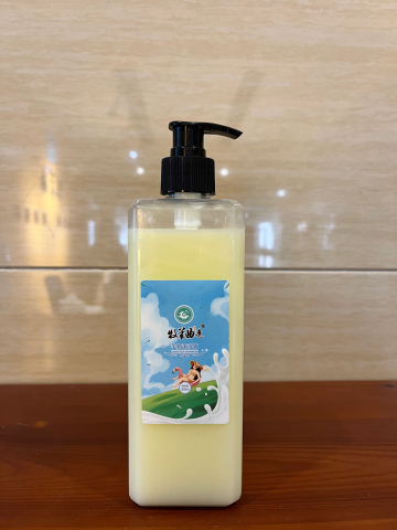牧羊曲羊奶沐浴液.jpg 牧羊曲羊奶沐浴液.jpg