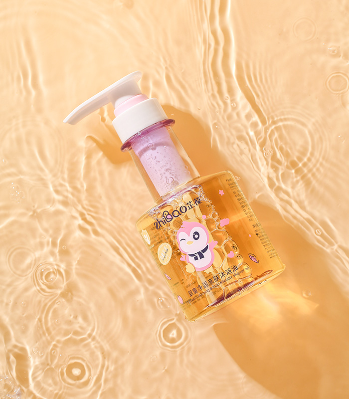 芷葆嬰童凈潤親膚沐浴油1.jpg