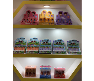 �ɂ�(g��)��ؐɽ�չʾ