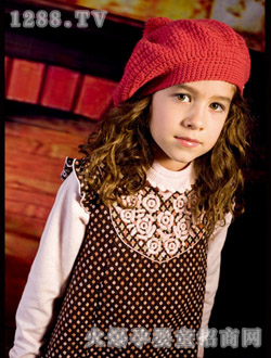 ���{ؐ����ɫ���b