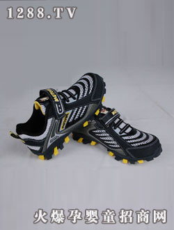 ��ͯ�\(y��n)��(d��ng)�W(w��ng)Ь�ڰ��S