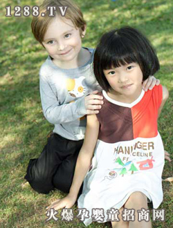 С������ɐ�Ůͯ�b