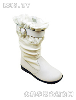 ��ô����ɫСͯ�r�����eƤѥ