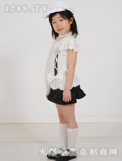 ���؁�r�кڰ�ͯȹ