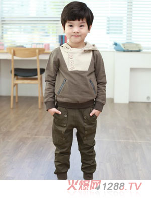 ����������ɫ��ͯ�\(y��n)��(d��ng)���b