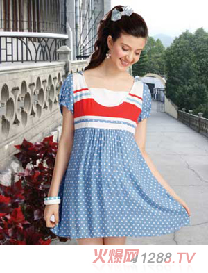 ����n�����{ɫ�c�c�ЋDȹ